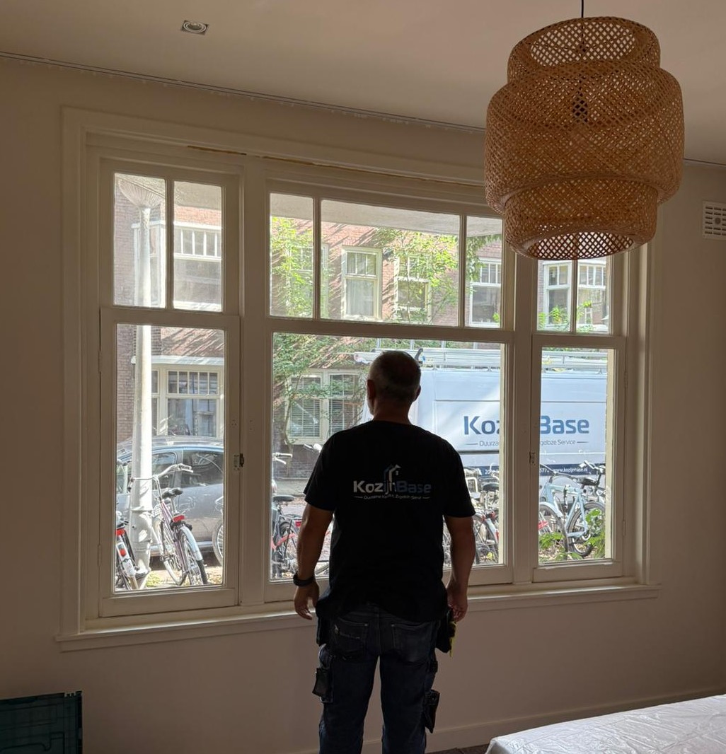 Raam met triple glas geplaatst in een bestaande woning