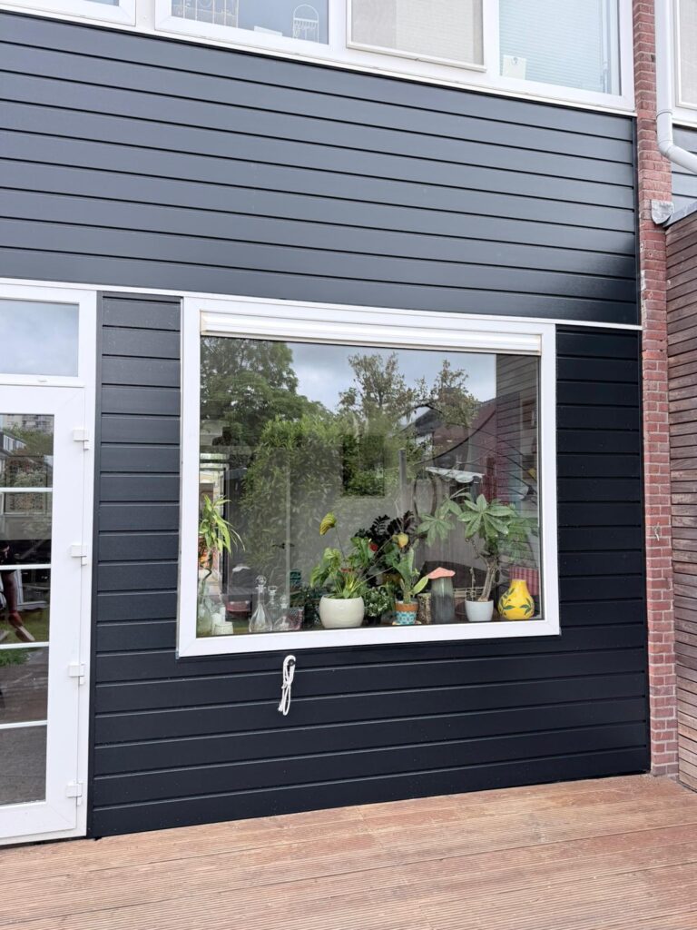 Eindresultataat gevelbekleding Hoofddorp achtermeerstraat